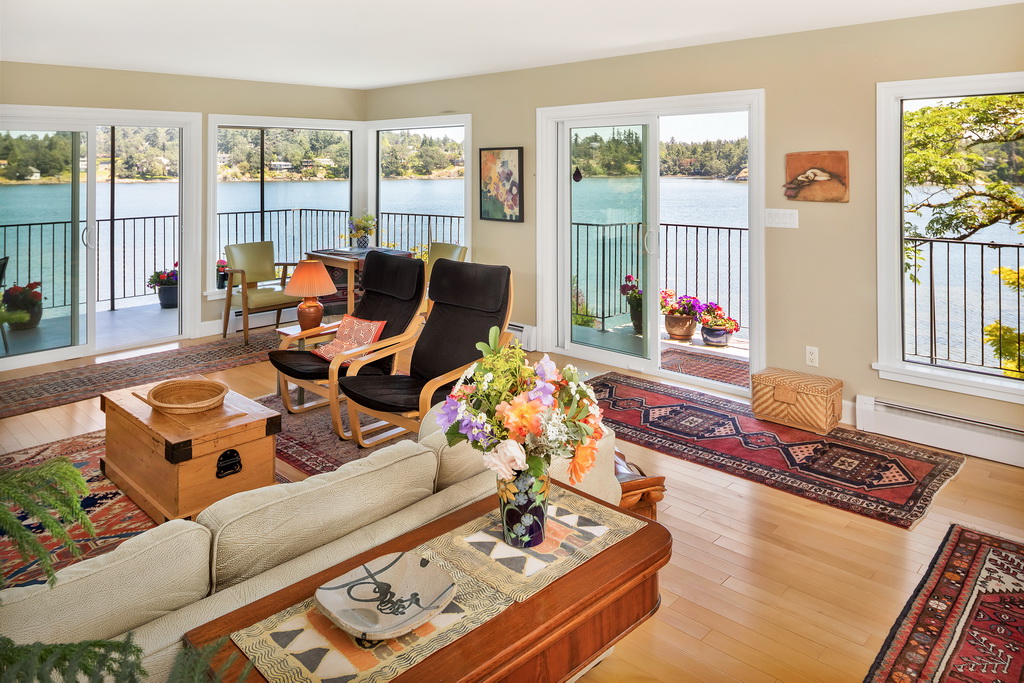 Welcome to 2898 Ashley Road