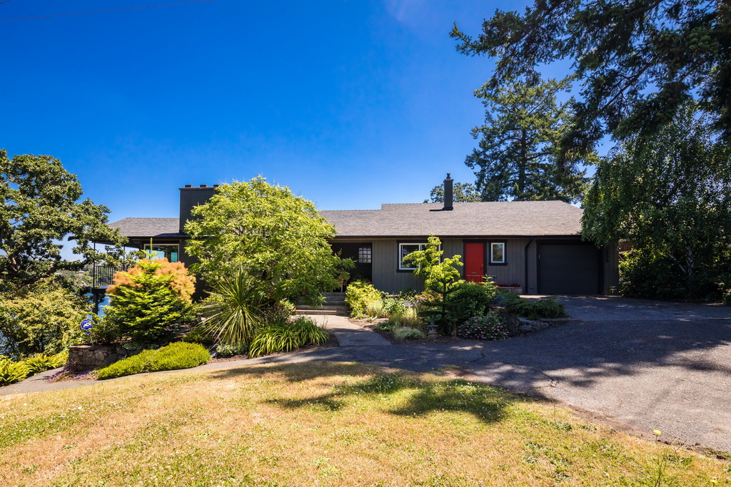 Welcome to 2898 Ashley Road