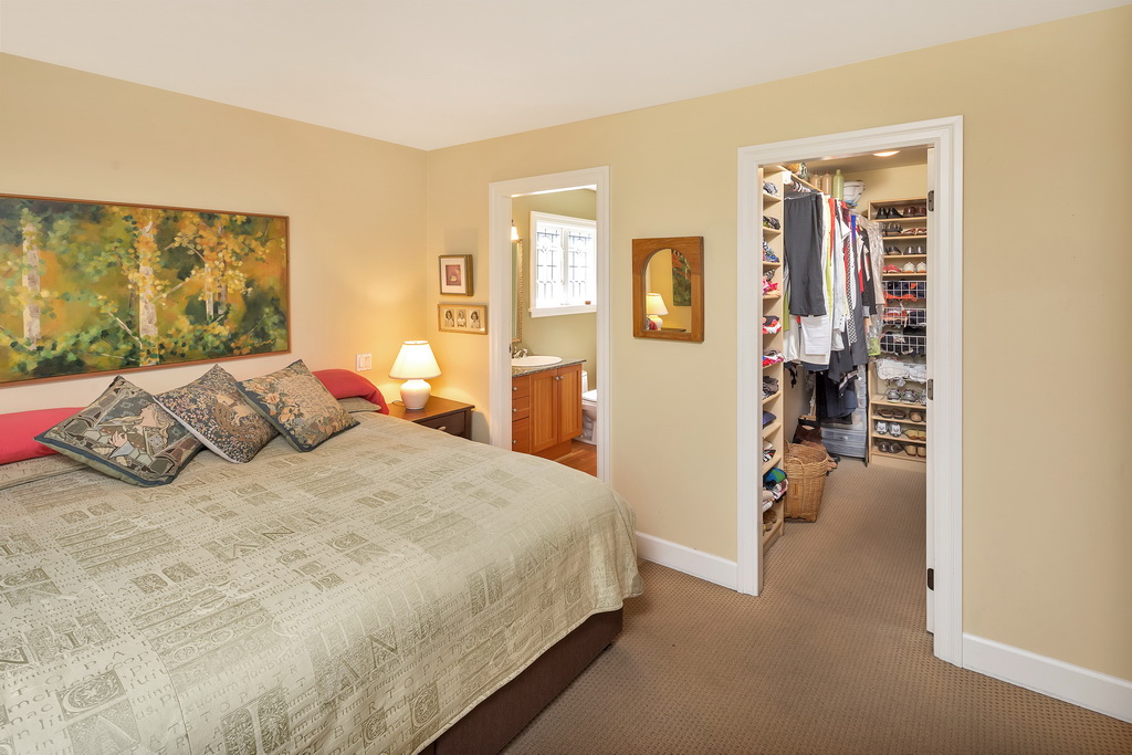 Welcome to 2898 Ashley Road